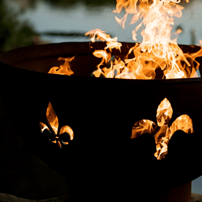 Fire Pit Art - Gas and Wood Fire Pit - Fleur de Lis